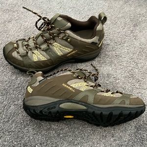Merrell Siren Sport 2 Waterproof Hiking shoe size 9